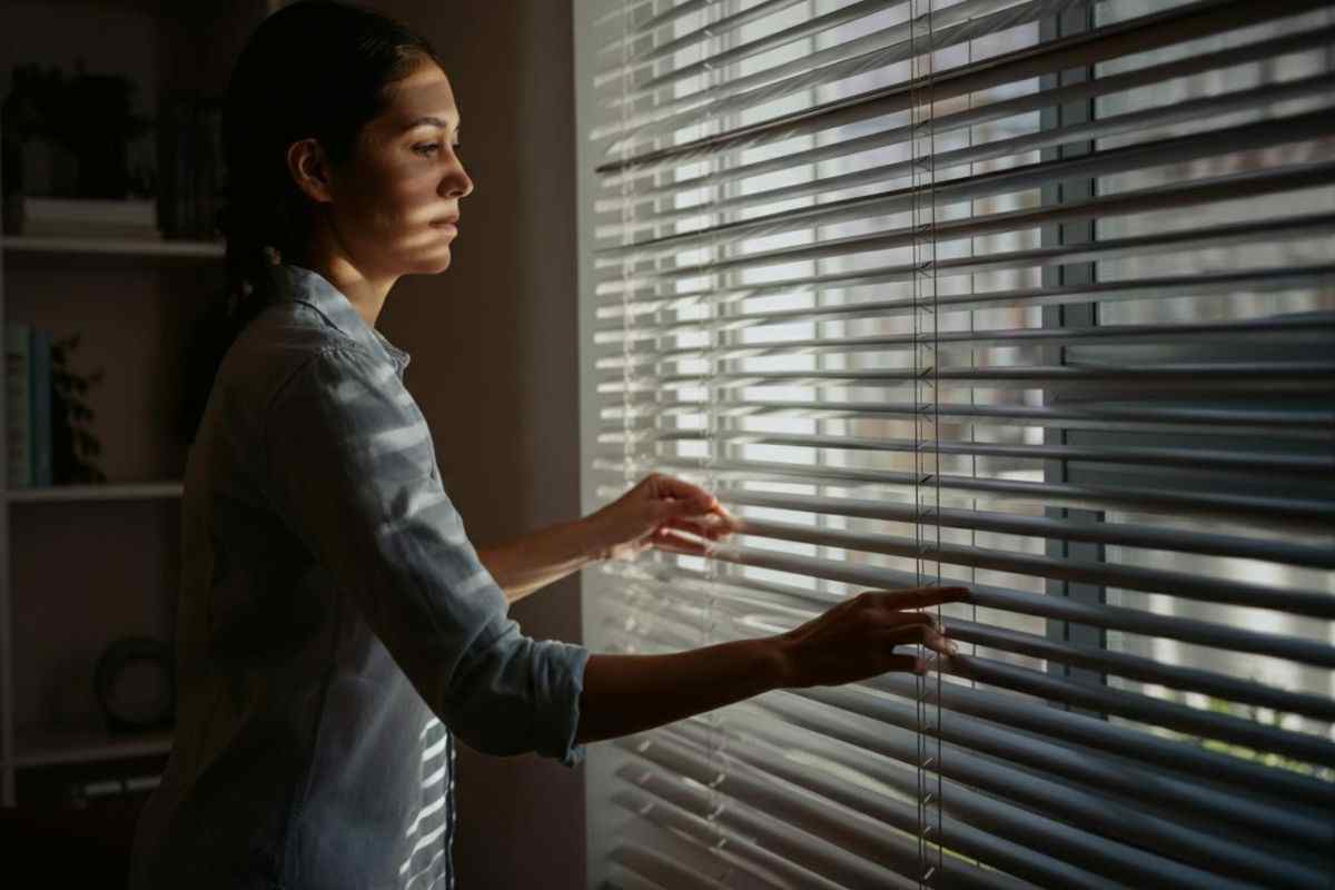 Abbassare tapparelle, risparmio