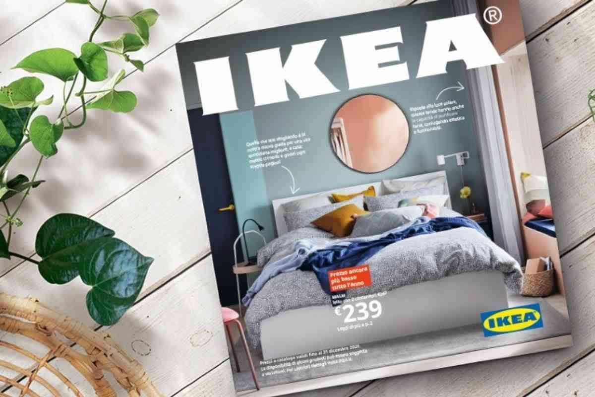 Tra le proposte presenti sul mercato, spicca lo stendibiancheria MULIG di Ikea, un dispositivo che ha conquistato molti utenti per la sua versatilità